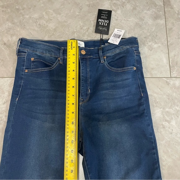 Nicole Miller Flex Denim Jeans. NWT. Size 14. High rise,kick boot. - Picture 8 of 11
